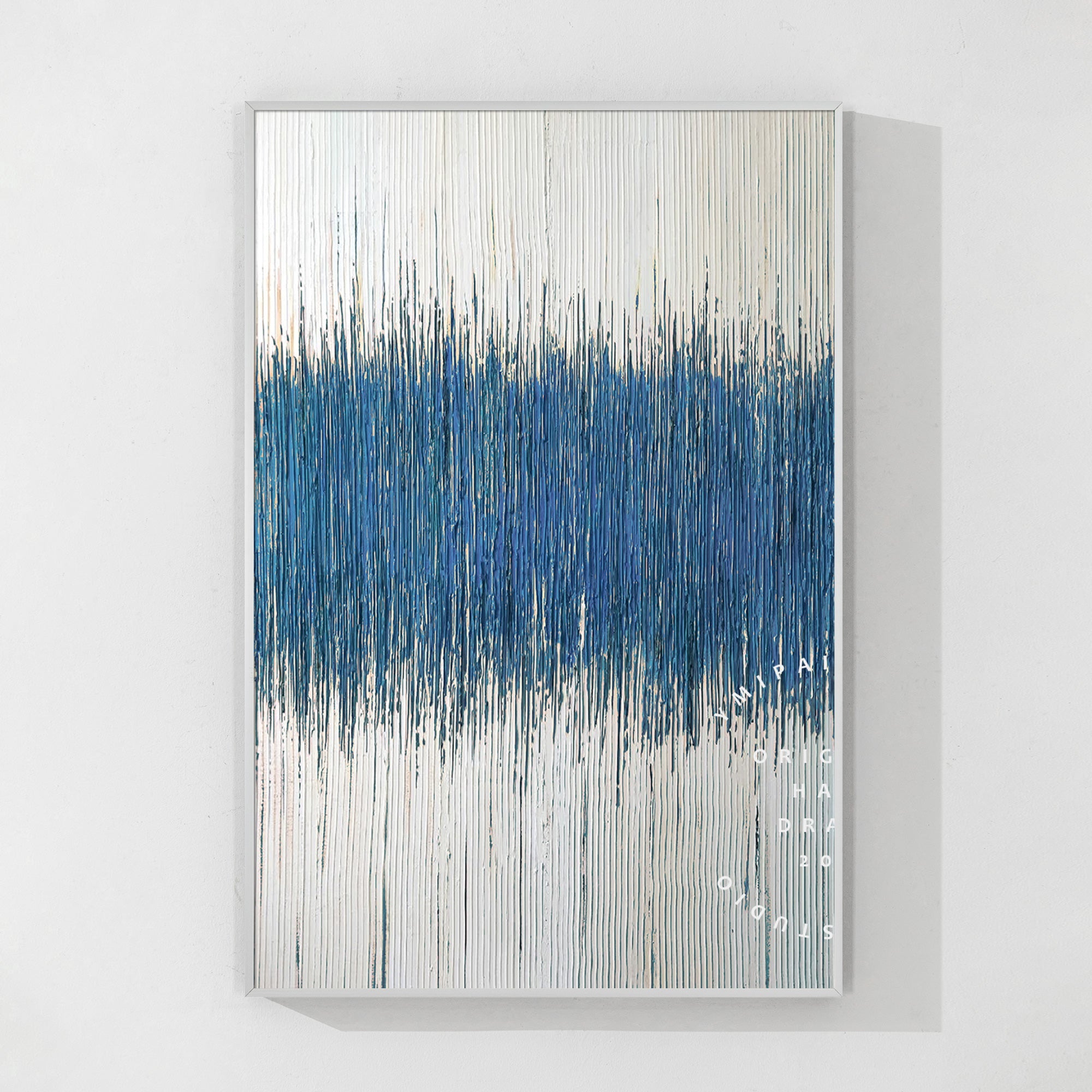 Modern Minimalist Homes: Why the Right Artwork Matters