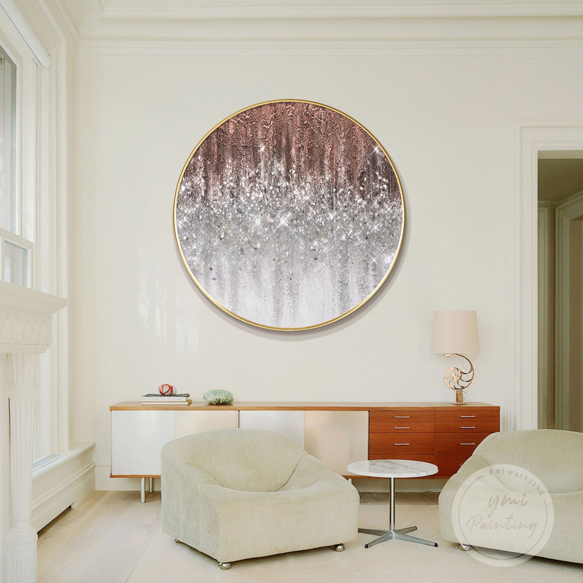 Handcrafted round glitter art mixing natural terracotta shades and silver shimmer for luxurious interiors.