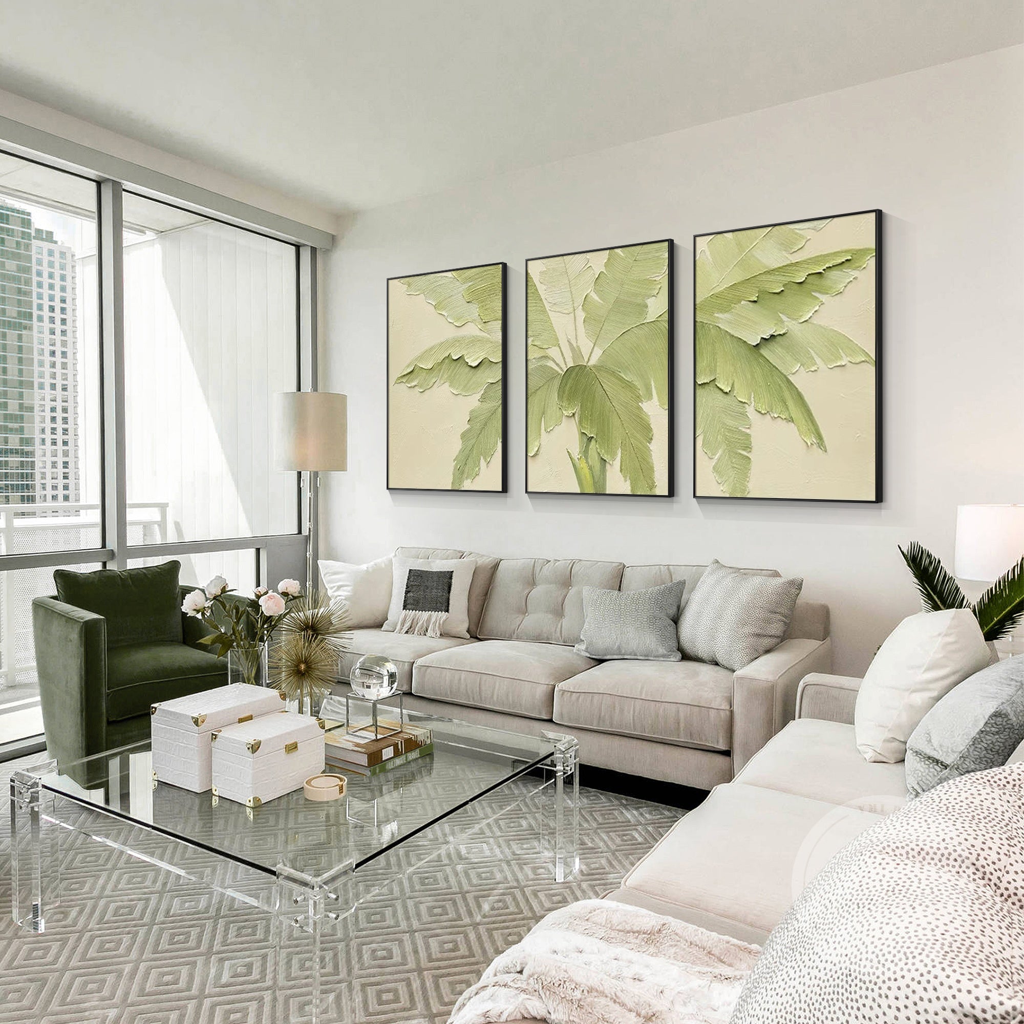 Large leaf textured wall art, a tropical painting in beige and green for a natural and peaceful home ambiance.