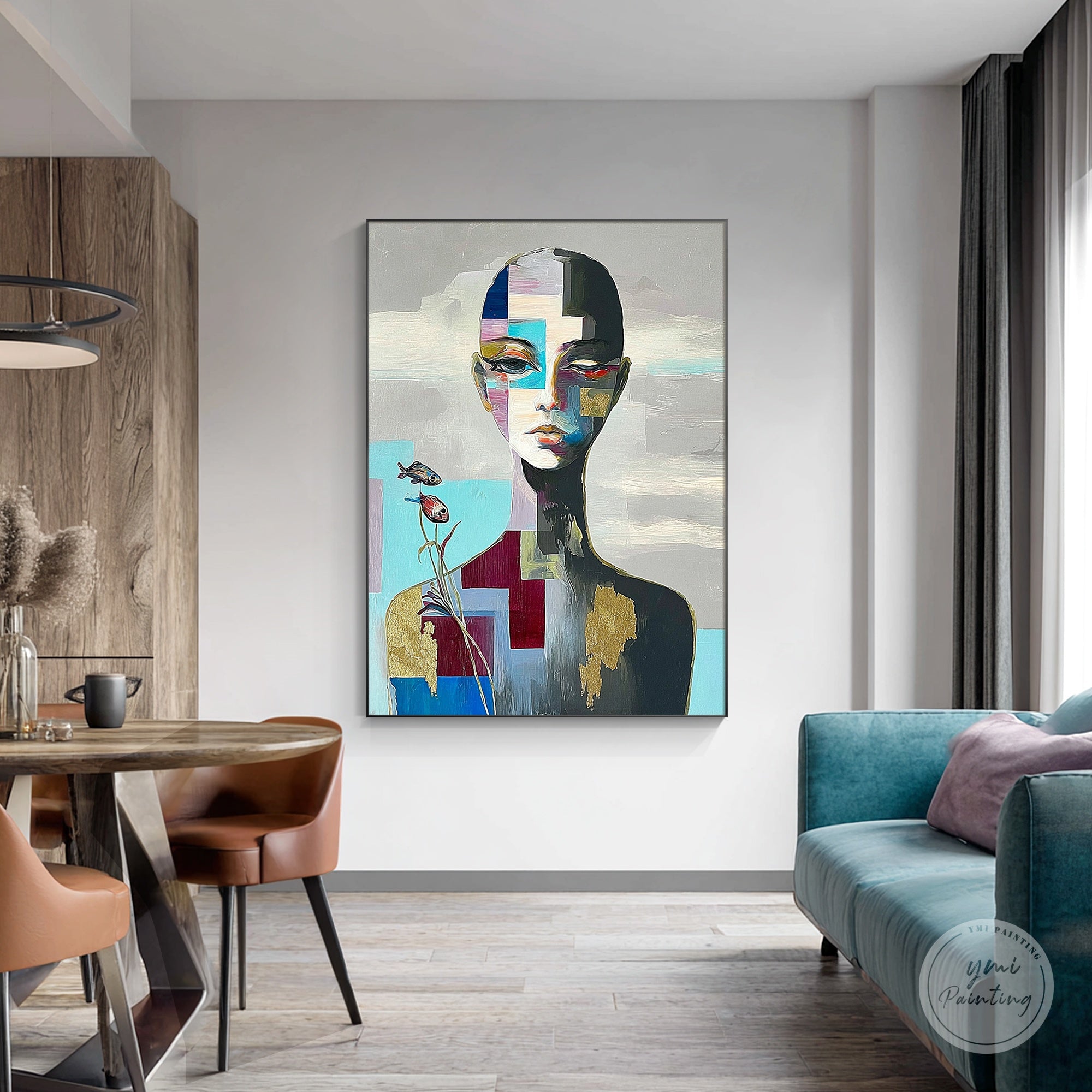 Pintura facial moderna con diseño geométrico en una sala de estar con decoración minimalista.
