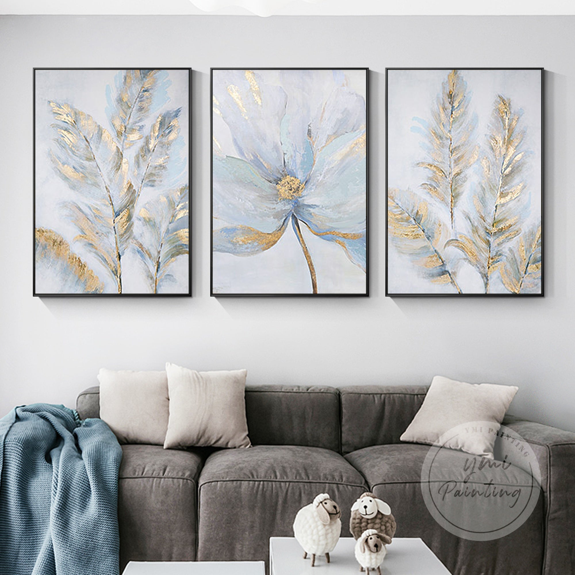 Contemporary floral design with light blue flowers and gold accents decor a luxury bedroom.