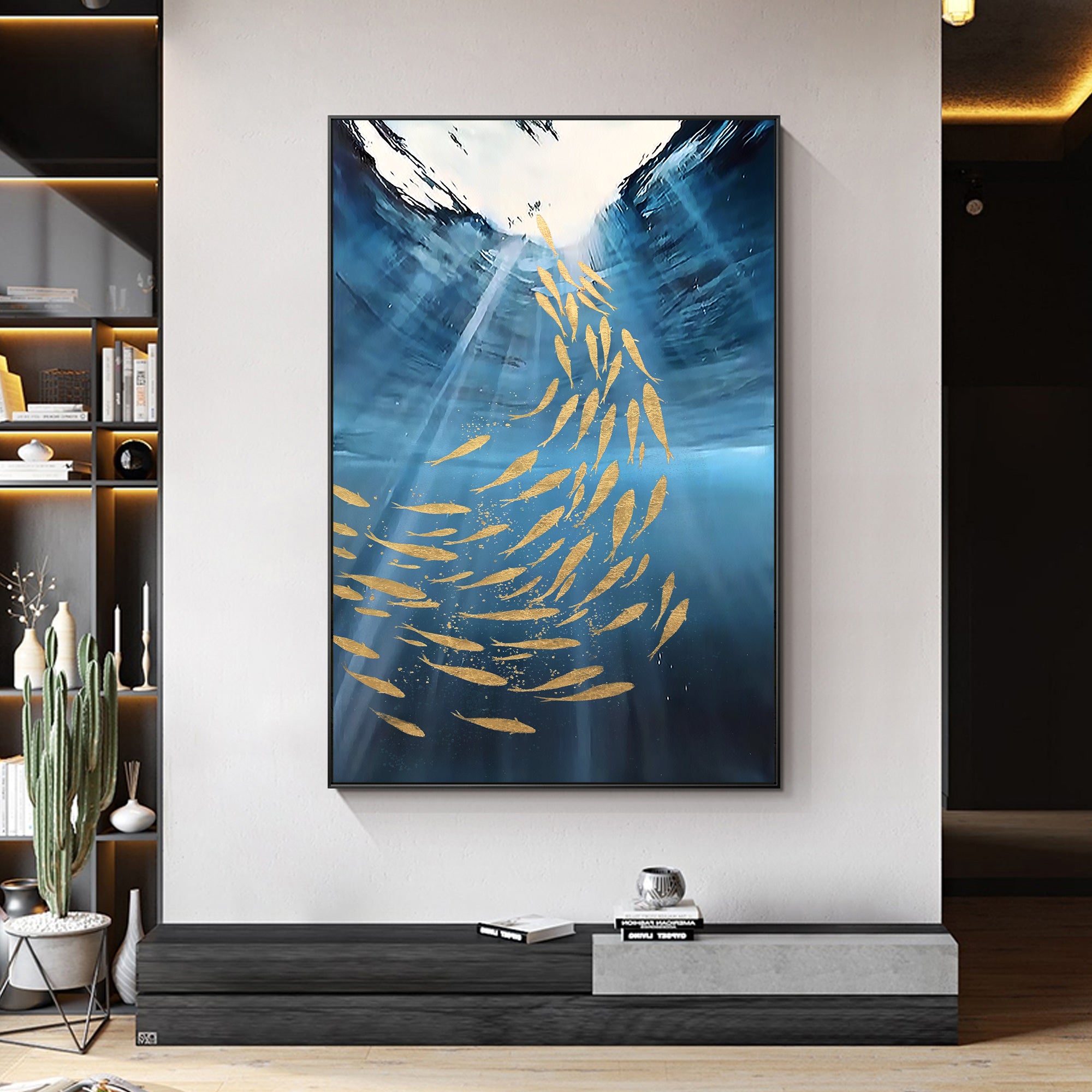 Wandkunst „Fischschwarm“, abstrakt, Marineblau und Gold